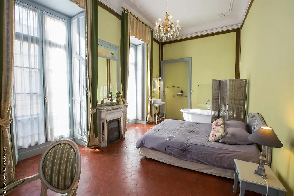 Bed & Breakfast La Petite Saunerie Avignon